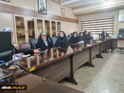 برگزاری جلسه مسئولین با نمایندگان کلاسی از کلیه رشته ها در دانشگاه فرهنگیان پردیس شهید باهنر فارس