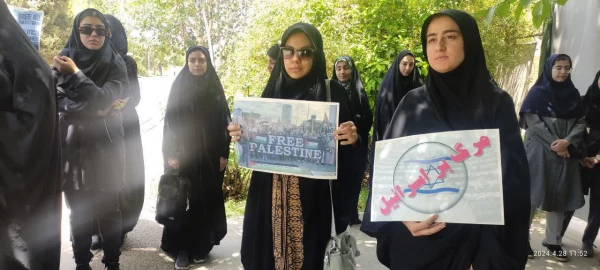 تجمع دانشجویان، اساتید  و کارکنان پردیس شهید باهنر فارس در حمایت از اعتراضات ضدصهیونیستی جامعه نخبه دانشگاهی آمریکا 5