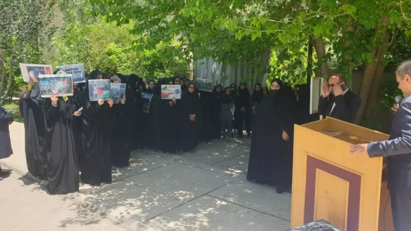 تجمع دانشجویان، اساتید  و کارکنان پردیس شهید باهنر فارس در حمایت از اعتراضات ضدصهیونیستی جامعه نخبه دانشگاهی آمریکا 7