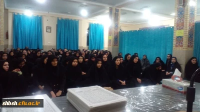 نشست مسئولین پردیس شهید باهنر شیراز با دانشجو معلمان سراهای دانشجویی ستایش و نیایش 