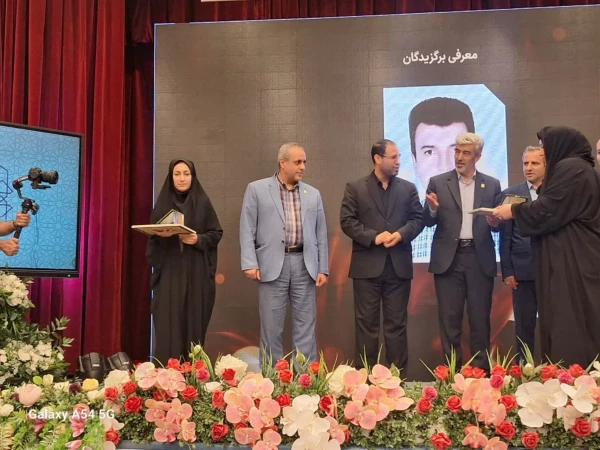 درخشش  دانشگاه فرهنگیان فارس در دوازدهمین جشنواره ملی پژوهش و فناوری دانشگاه فرهنگیان 10