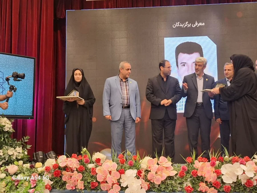 درخشش  دانشگاه فرهنگیان فارس در دوازدهمین جشنواره ملی پژوهش و فناوری دانشگاه فرهنگیان 10