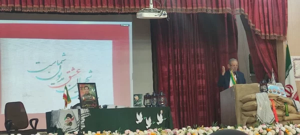  اختتامیه باشکوه پنجمین شب شعر عاشورایی «منظومه وفا» و آیین بزرگداشت هفته دفاع مقدس در دانشگاه فرهنگیان پردیس شهید باهنر فارس 17