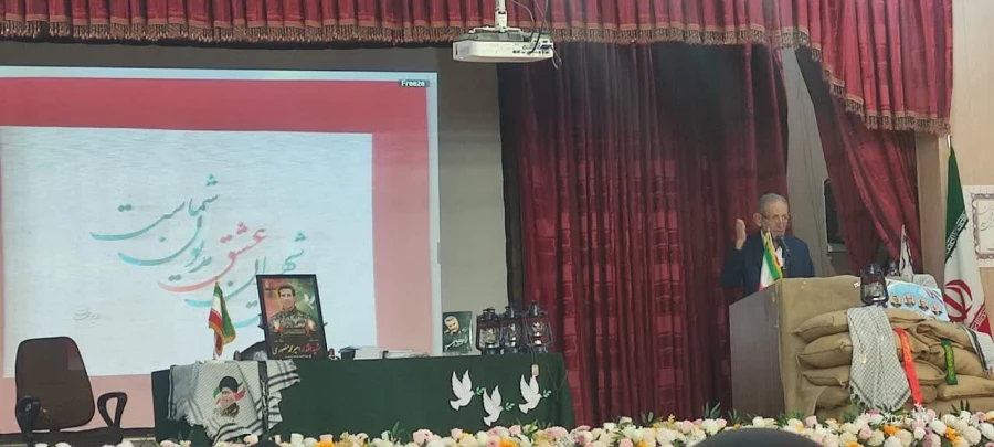  اختتامیه باشکوه پنجمین شب شعر عاشورایی «منظومه وفا» و آیین بزرگداشت هفته دفاع مقدس در دانشگاه فرهنگیان پردیس شهید باهنر فارس 17